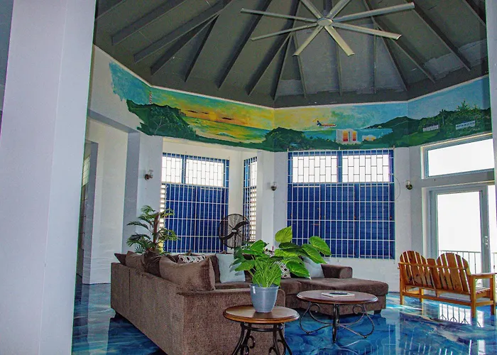 Sunshine Lodge: Your Away From Holiday home