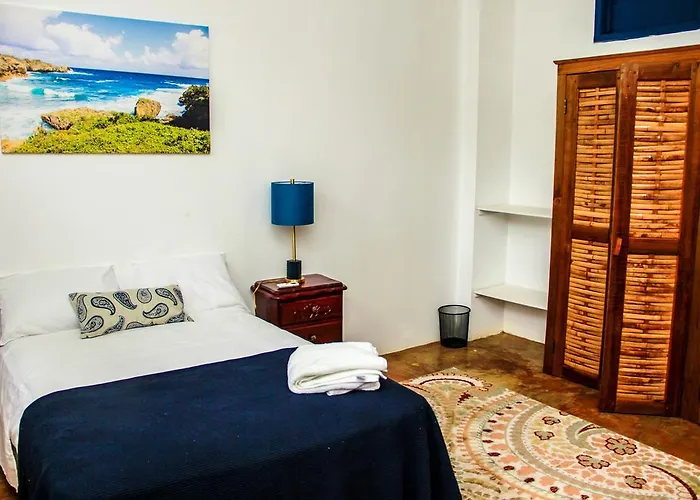 Holiday home Sunshine Lodge: Your Away From *