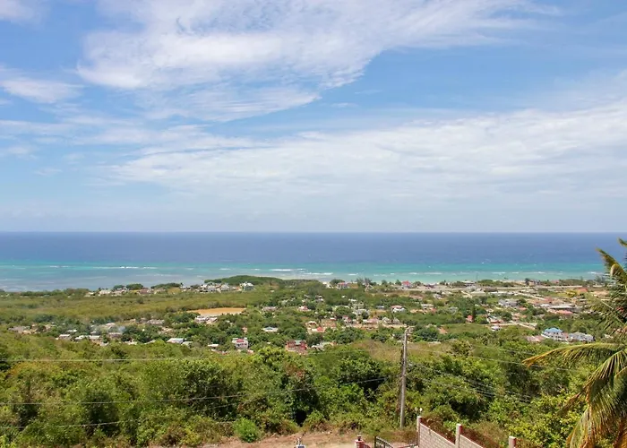 Holiday home Sunshine Lodge: Your Away From Montego Bay