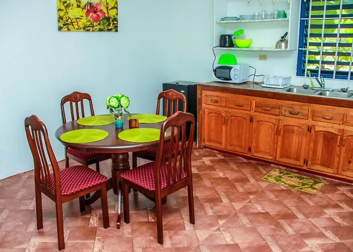 Sunshine Lodge: Your Away From Holiday home Montego Bay